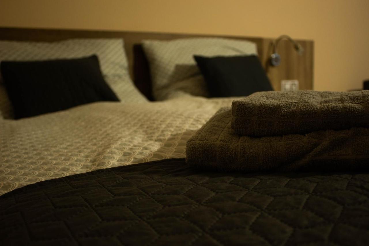 Apartmany Pilot Velka Hledsebe Exteriör bild
