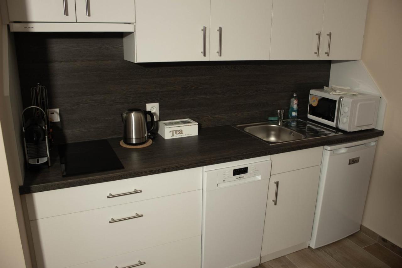 Apartmany Pilot Velka Hledsebe Exteriör bild