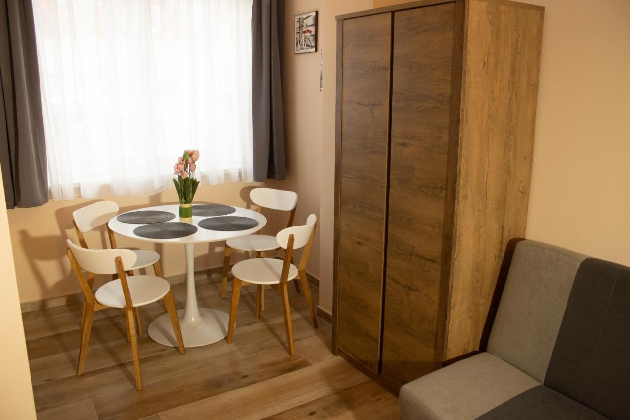 Apartmany Pilot Velka Hledsebe Exteriör bild